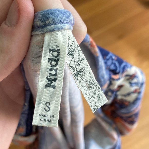 Mudd Mini Casual Dress, Blue Floral Pattern - Picture 3 of 4